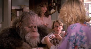 Harry and the Hendersons (1987) download