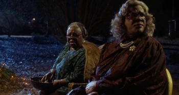 Tyler Perry's Boo! A Madea Halloween (2016) download